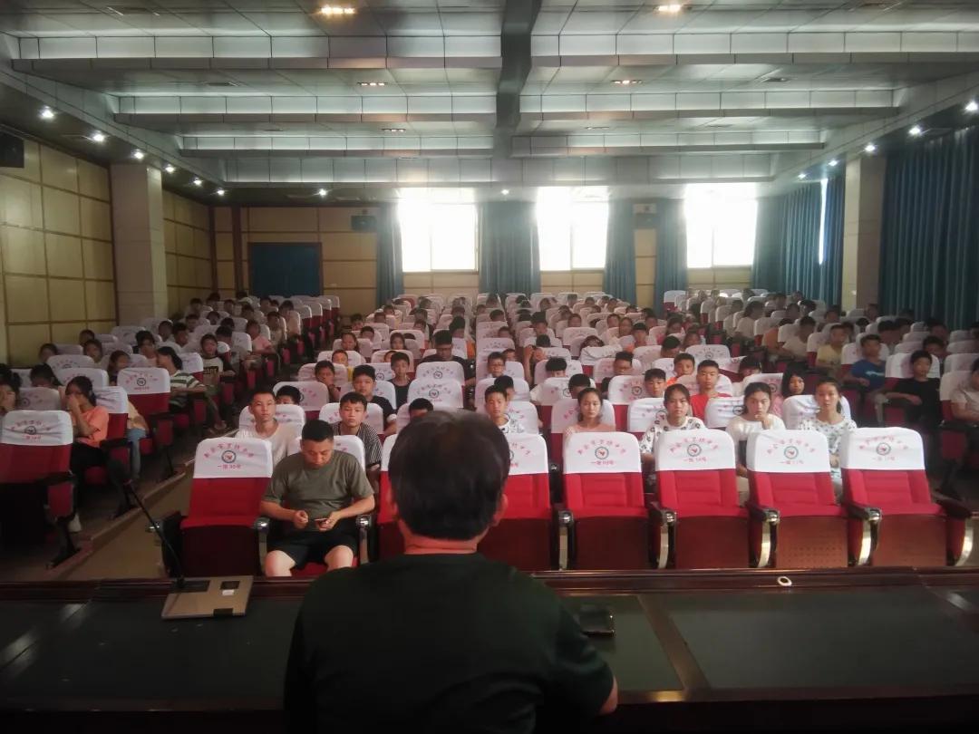 科技引领保险无忧，人民保险大师最新版介绍