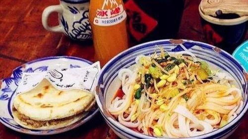 西安饮食最新动态，深度探讨及其影响