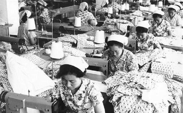 台风来袭，逆风翱翔，学习变化中的自信与成就感——最新台风动态报告